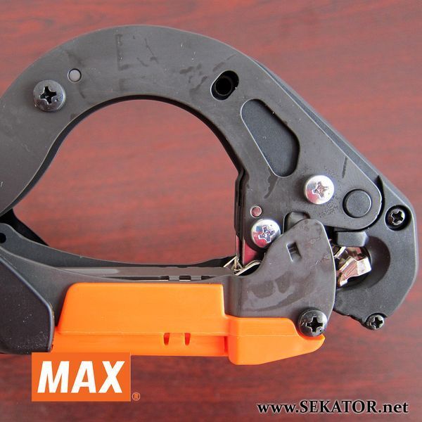 Садовий степлер (тапінер) для підв'язки рослин HT-R1 GUN MAX (Японія/Таїланд) HT-R1 GUN MAX фото